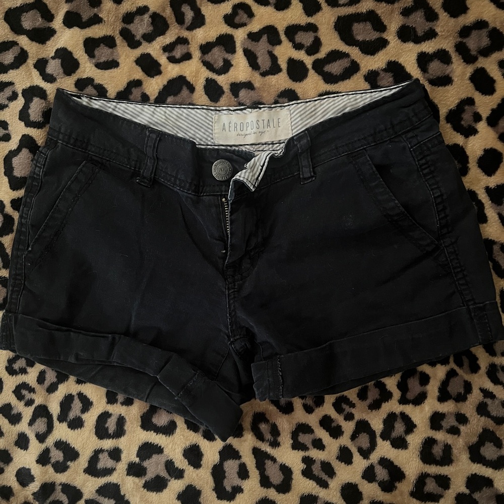 Aeropostale Black Shorts Sleek Design